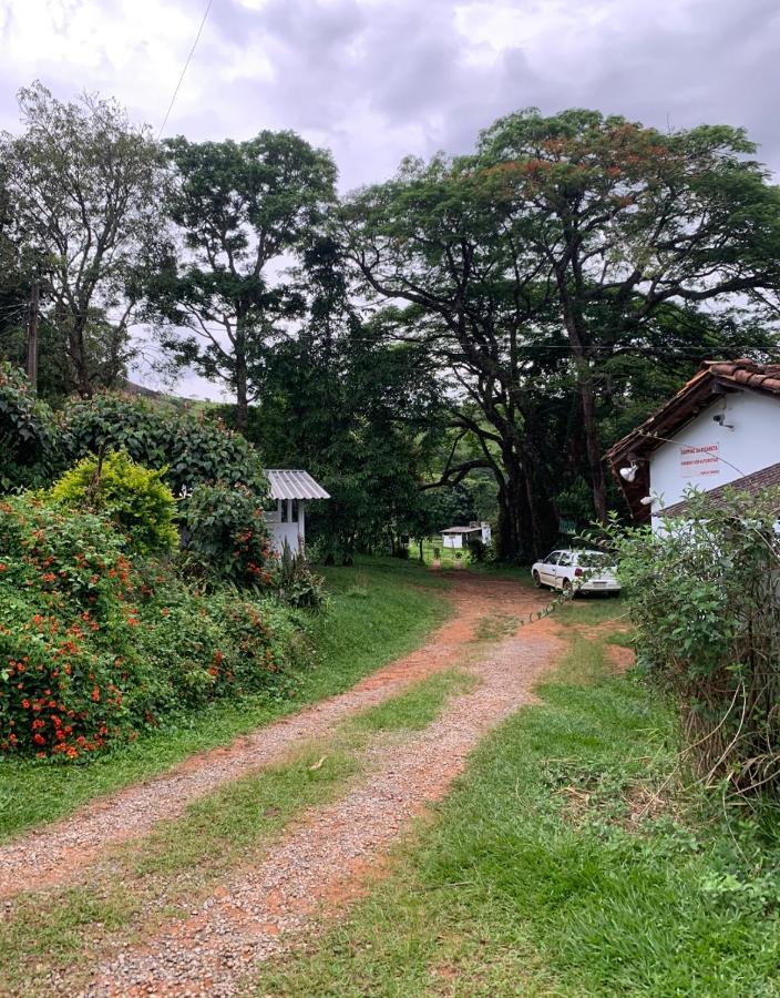 Chale Da Picareta Villa São Roque de Minas Екстериор снимка